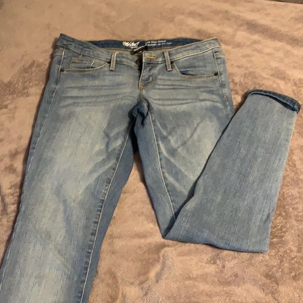 Mossimo cuffed jeans size 6